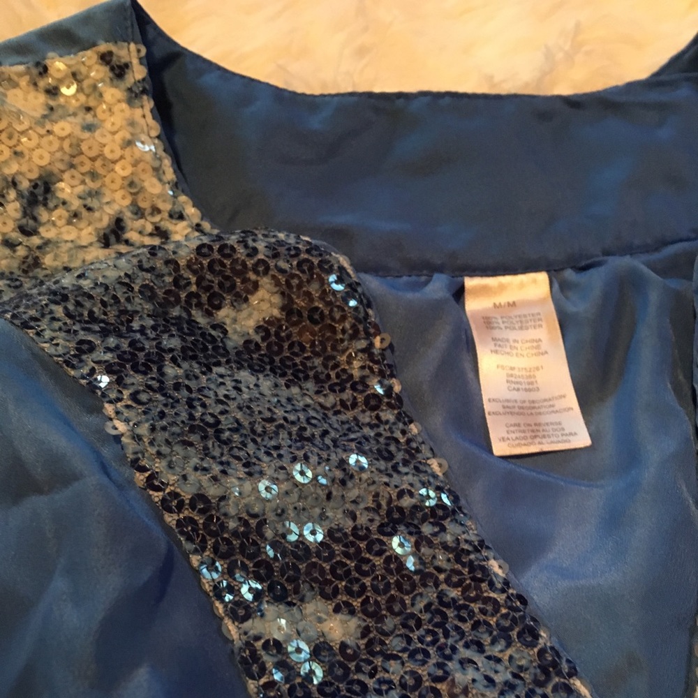 Blue sparkle top